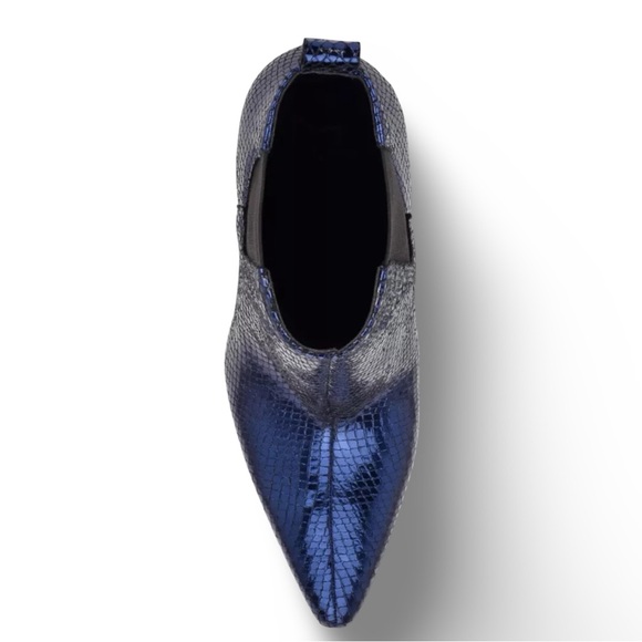 🎩🗝️NWOB $219 Marc Fisher LTD Blue Metallic Leather Boots - Picture 9 of 15